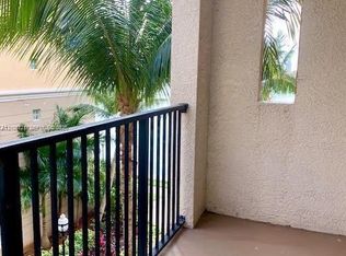 17150 N Bay Rd APT 2402, Sunny Isles Beach, FL 33160