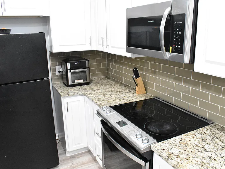 155 Lawshe St SW — Photo 33
