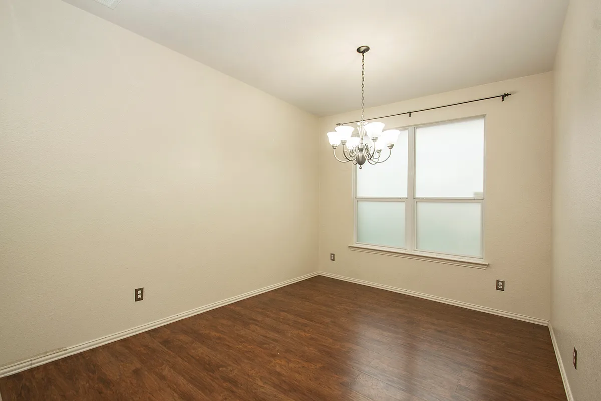 Building Photo - 5712 Eureka Bnd