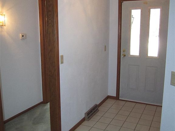 5th image of 2606 Mole Ave