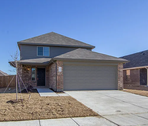 1707 Swallow Dr Photo 1