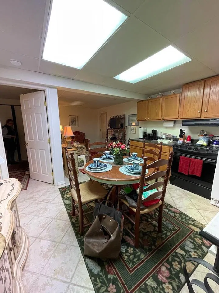 Monmouth Ave, Severna Park — Photo 1