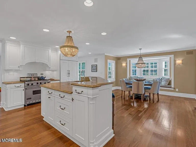 101 Neptune Pl — Photo 6