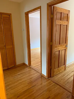 Rented by 18 REALTY | media 40