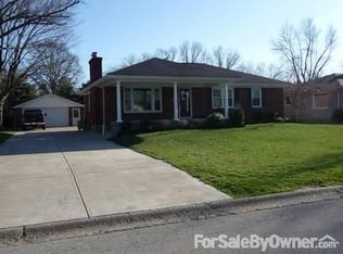 3532 Graham Rd, Saint Matthews, KY 40207