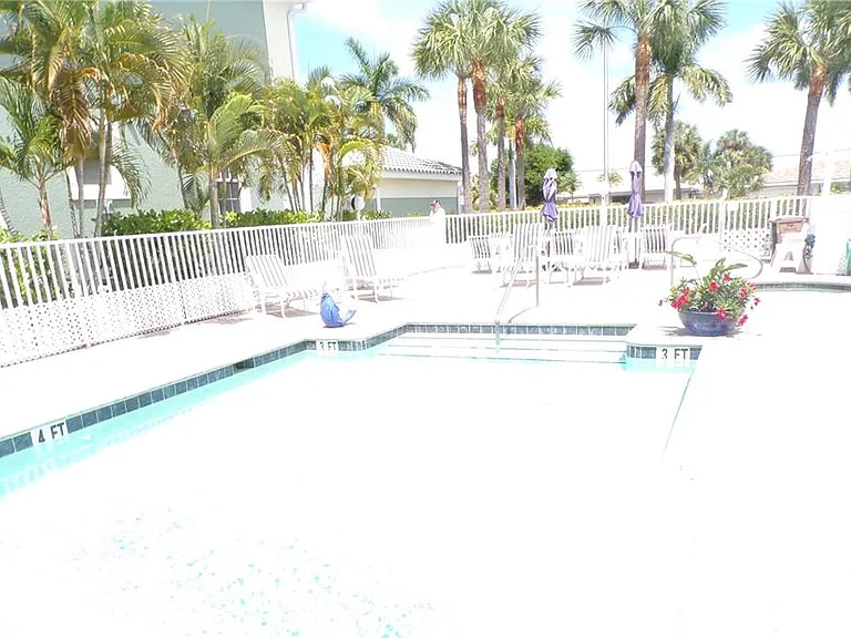 1431 Aqui Esta Dr #411 — Photo 35
