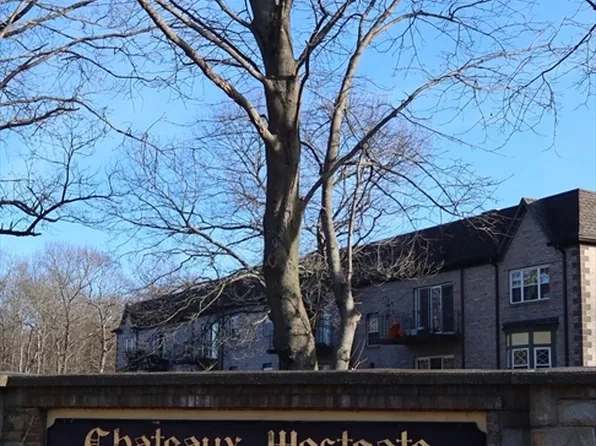 502 Oak St APT 12, Brockton, MA 02301