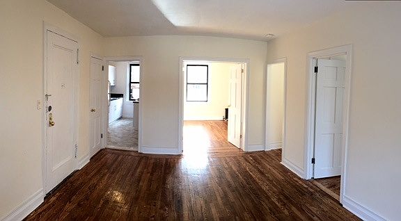 5th image of 4322 43rd Ave