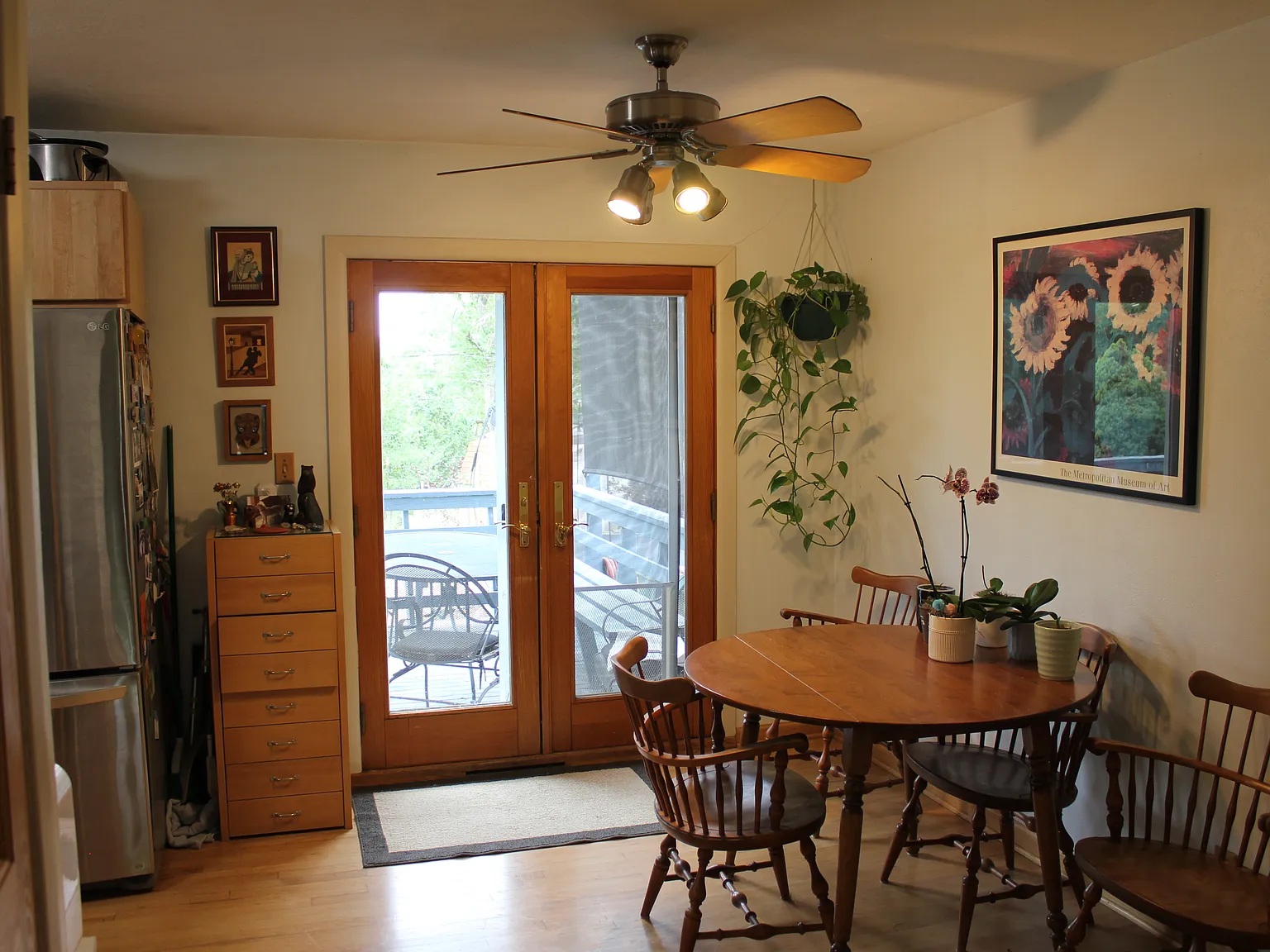 5 bed, 2023 sqft, $3,800 — Photo 3