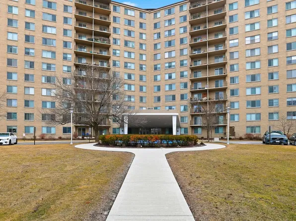 6933 N Kedzie Ave APT 202, Chicago, IL 60645