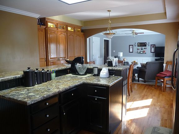 4th image of 3019 Cedar Valley Ct