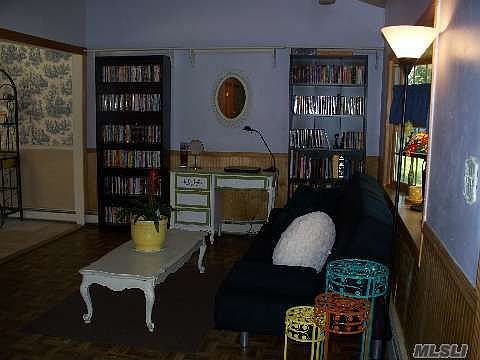 4th image of 37 Blackpine Dr