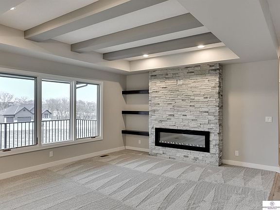 4th image of 20701 Hartman Ave