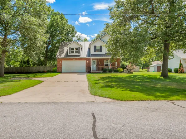 3789 Van Kley Dr, Wheatfield, IN 46392