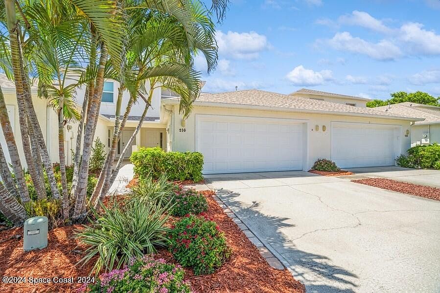 1st image of 216 Thatch Palm Ct