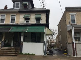 122 Nassau St, Trenton, NJ 08638