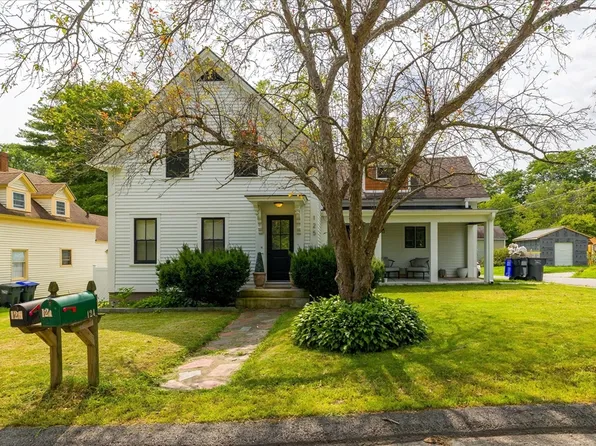 125 Center Bridge Rd, Lancaster, MA 01523