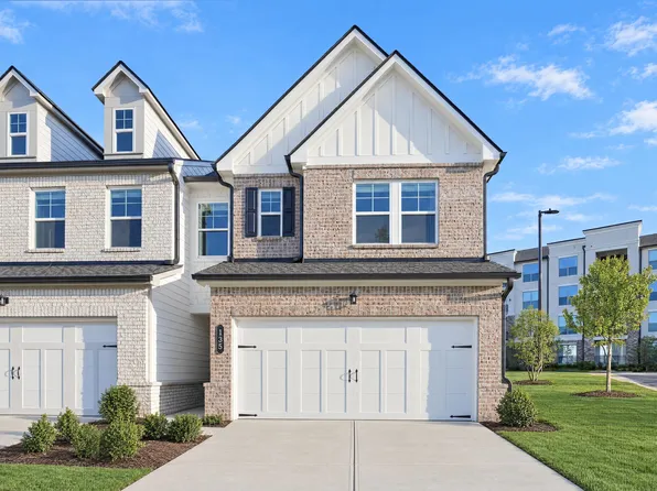 135 Rope Mill Ct, Holly Springs, GA 30115