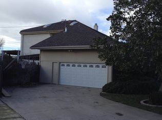 1137 Edgewood Dr, Lodi, CA 95240