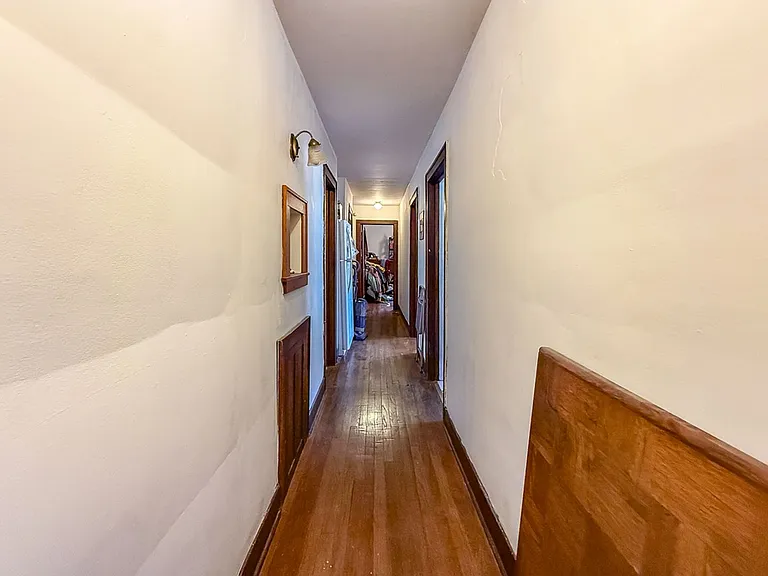 407 W Green St #2 — Photo 8
