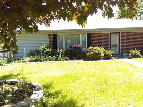 2nd image of 3005 Country Club Dr #A