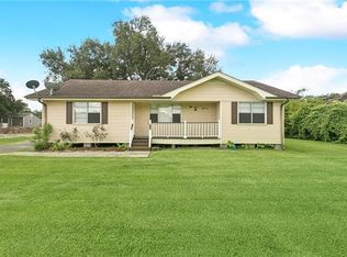 311 S Concord Rd, Belle Chasse, LA 70037