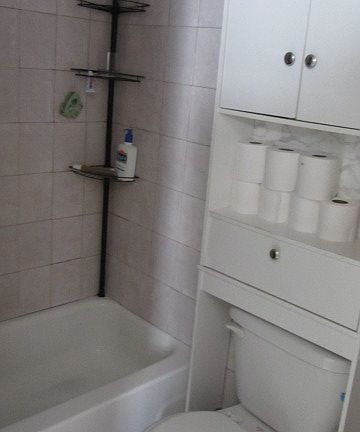 4th image of 220 Boerum St APT 3L