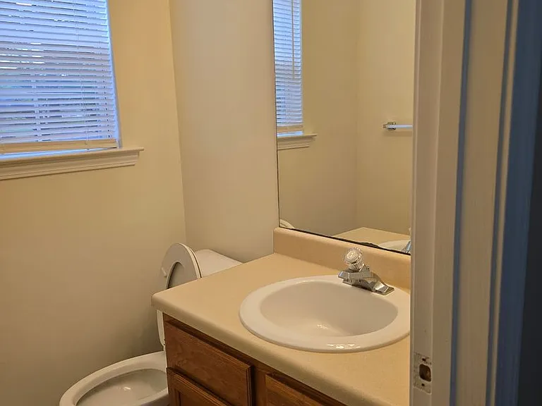 9814A Whitfield Avenue Ext — Photo 8