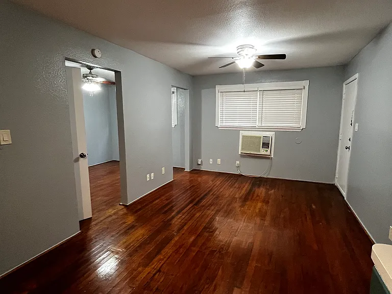 1606 Welch St #5 — Photo 4