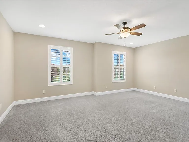 3934 Maurice Ave — Photo 24