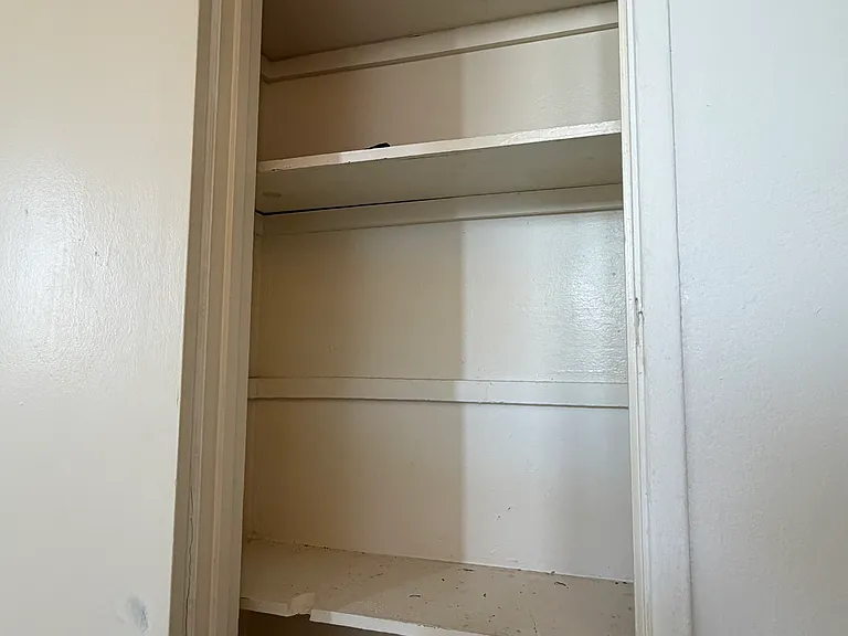536 North Cir #4 — Photo 20