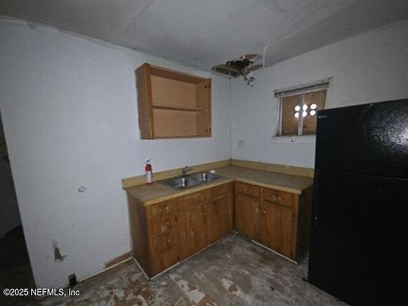 4th image of 7220 BUNION Drive