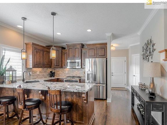 5th image of 14857 Meadow Ln