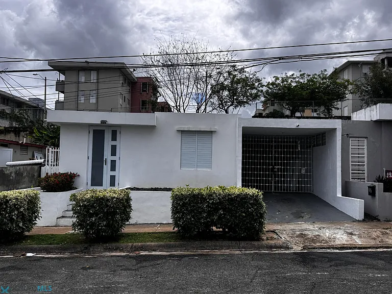 H-37 Calle 5 #1 — Photo 17
