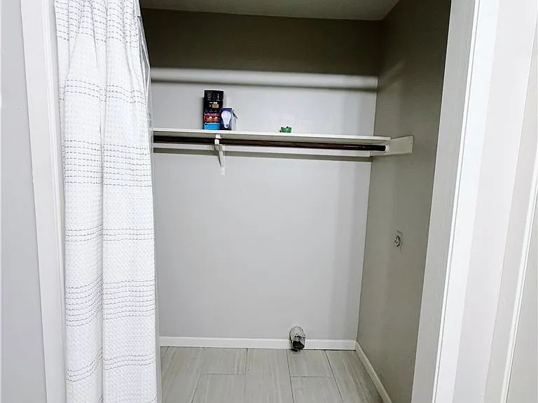 1207 Airline Dr — Photo 10