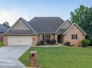 2312 Parkridge Road, Van Buren, AR 72956