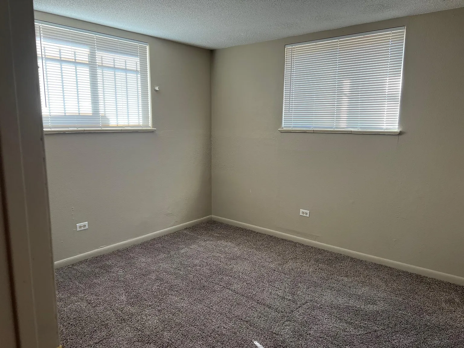 2 bed, 850 sqft, $1,350 — Photo 4