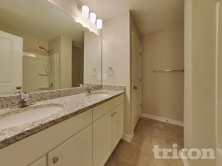 313 Knowles Pl — Photo 17