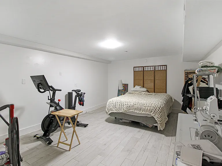 891 Lafayette Ave #1 — Photo 13