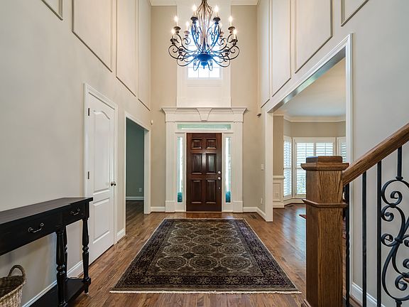5th image of 3009 Moss Stone Ln SW