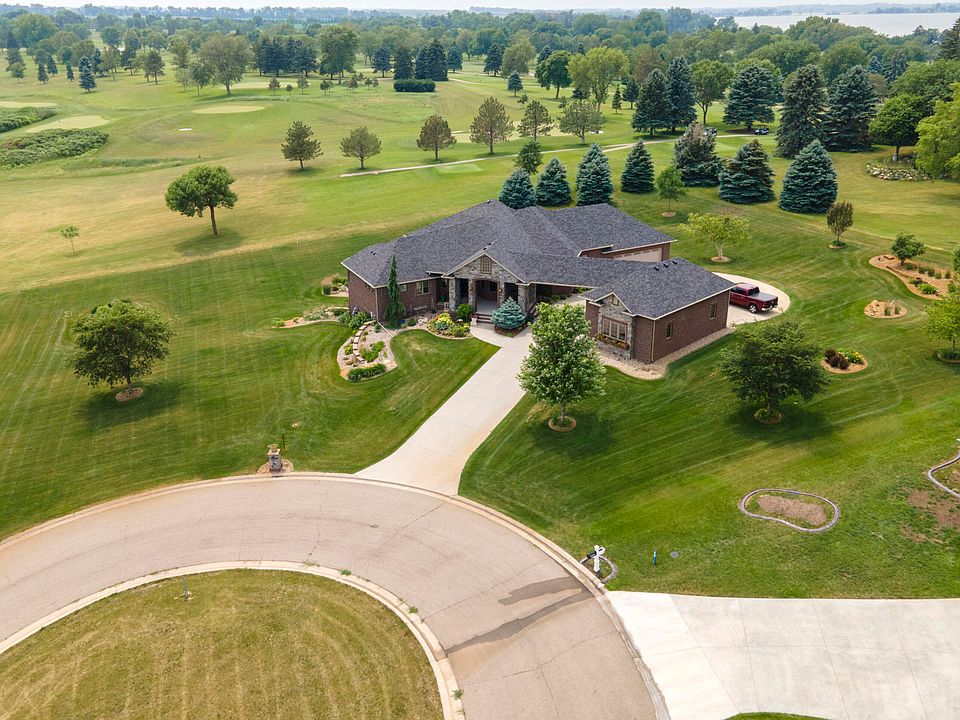 46885 Country Club Ln, Brookings, SD 57006 MLS 23382 Zillow