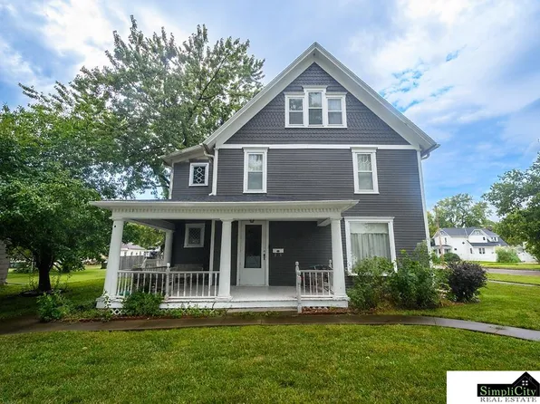 653 N Dakota St, Superior, NE 68978