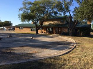 3858 Hwy 90 W, Uvalde, TX 78801