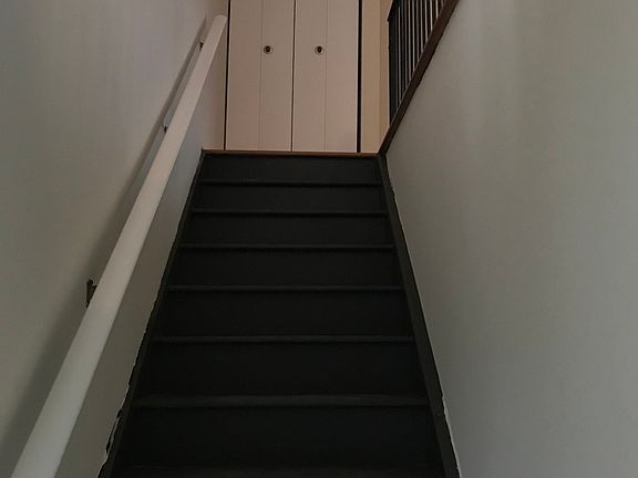 4th image of 321 Clearwater Ln