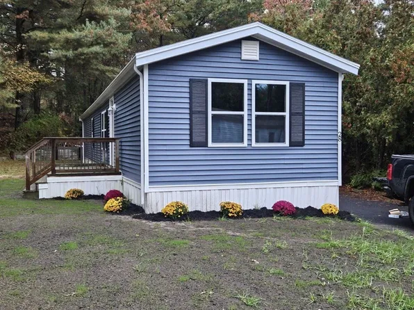 28 David Rd, Carver, MA 02330