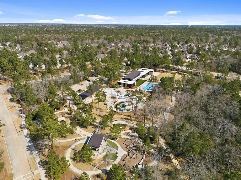 511 Carina Gaze Dr — Photo 45