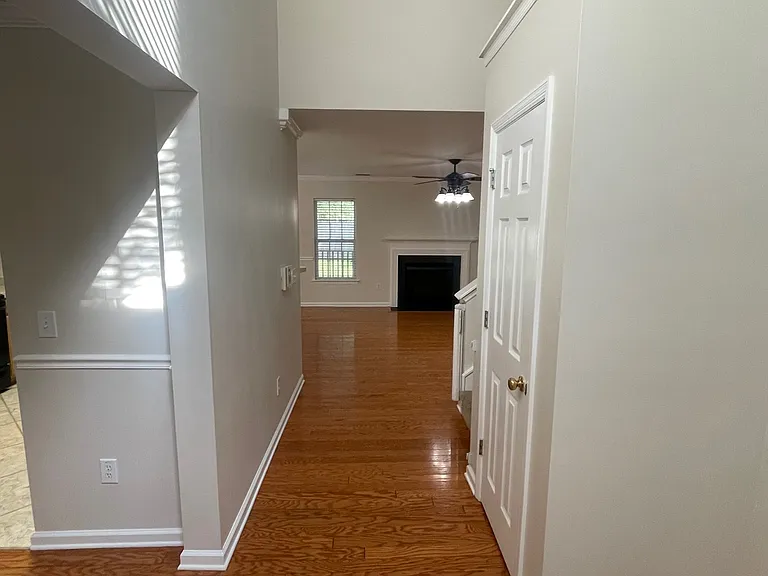 108 Arbor Oaks Dr — Photo 5