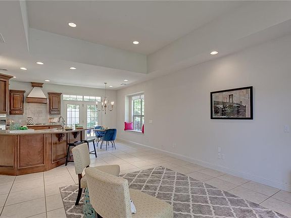 5th image of 4525 Olde Village Cir