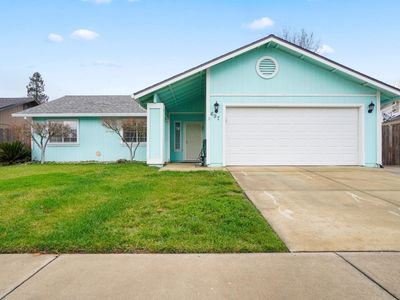 697 Germaine Dr, Galt, CA, 95632