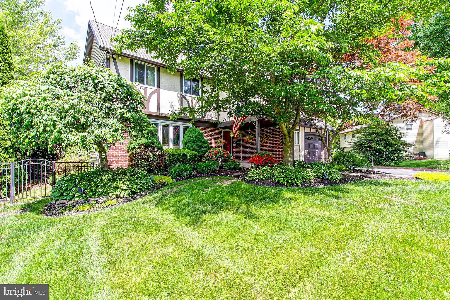 883 Ivyland Rd photo 1